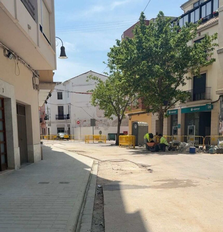 Reparació del carrer de la Plaça de l’Església