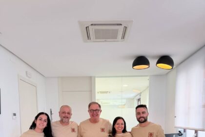 Entrega de samarretes a les comparses